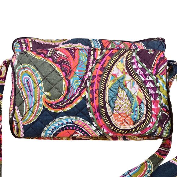 Vera Bradley Crossbody Bag Zip and Pockets 9x7x2
Green Pink Purple Paisley - Picture 2 of 7